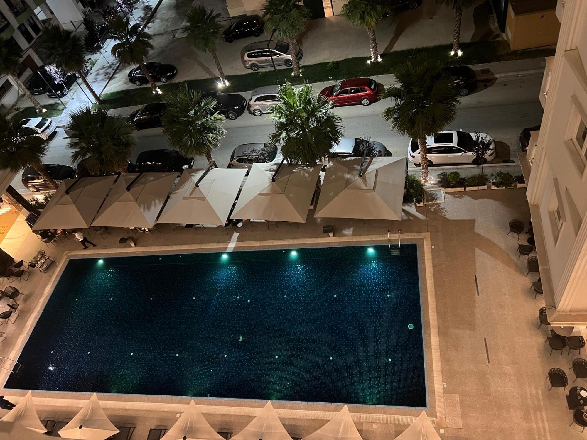 Coastline Luxury Apart Hotel Golem  Bagian luar foto