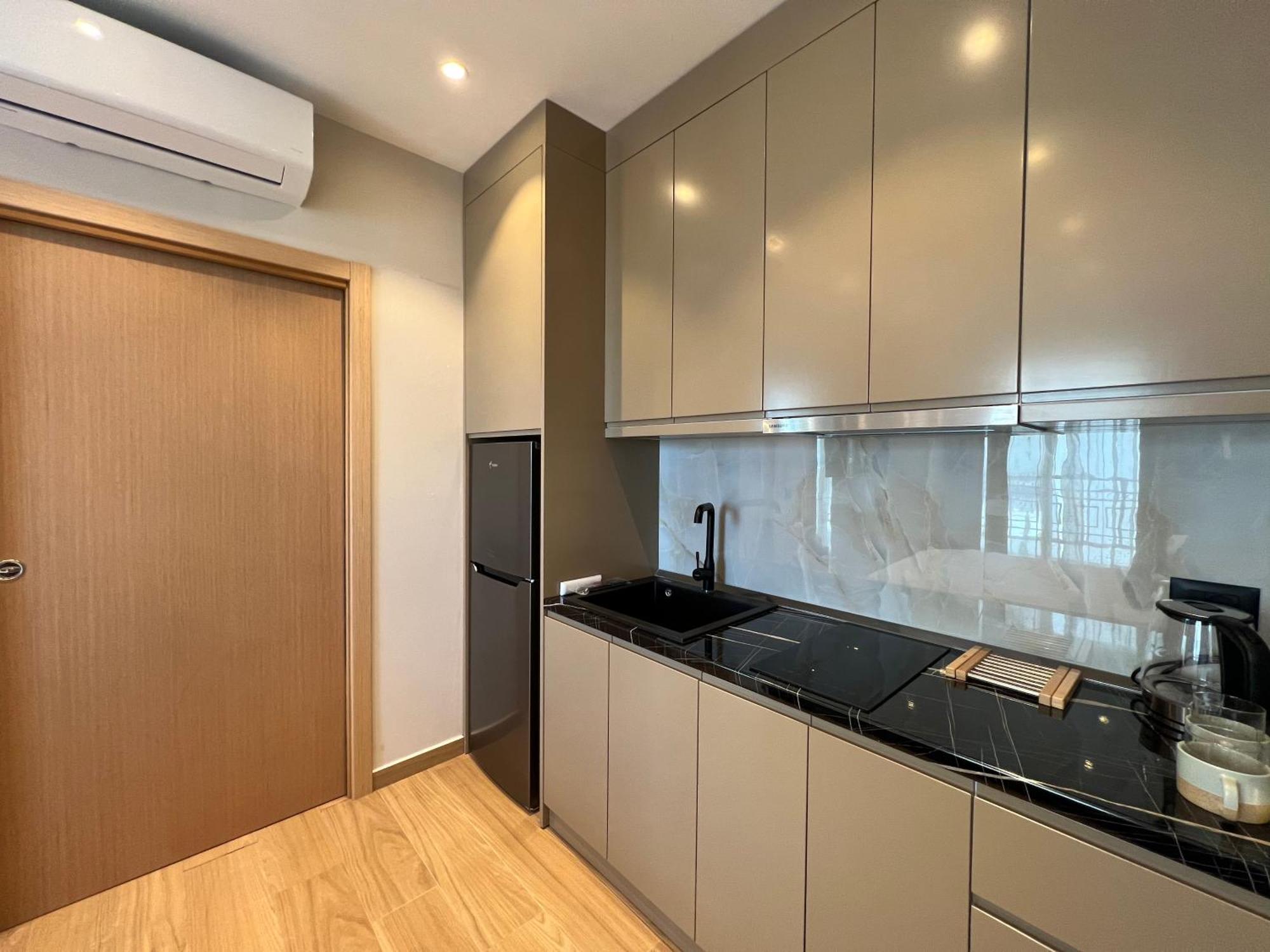 Coastline Luxury Apart Hotel Golem  Bagian luar foto